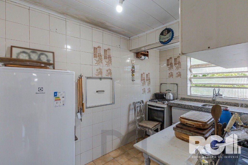 Cobertura desocupada com 3 Quartos e Área Gourmet em Porto Alegre — foto 9