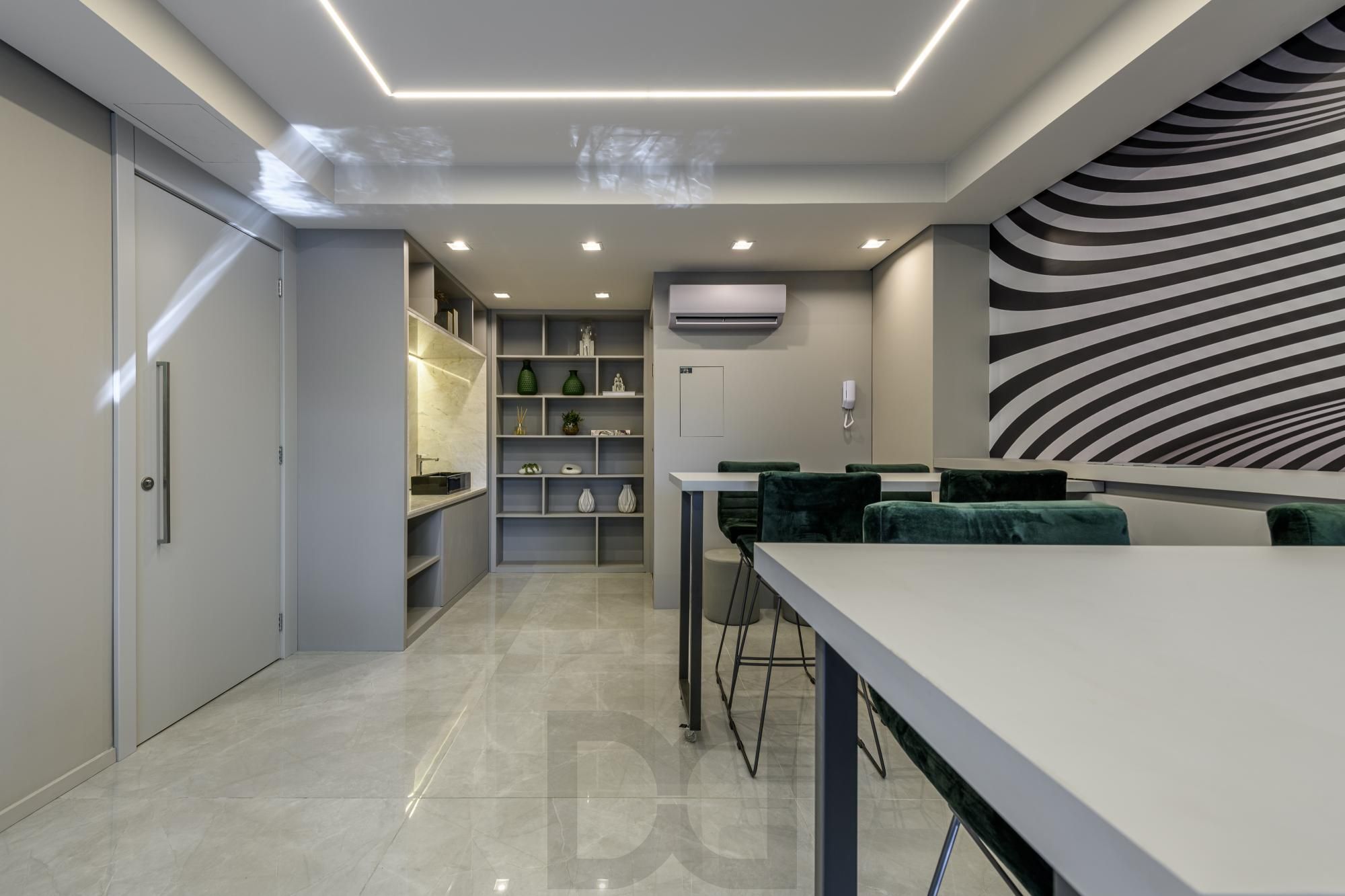 Apartamento Mobiliado 1 dorm e vaga no Mont Serrat - Porto Alegre — foto 12