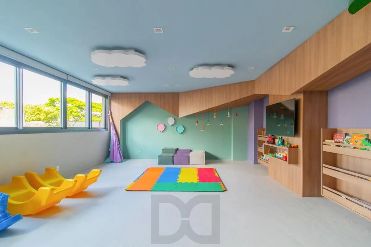 Apartamento, 2 Quartos Semimobiliado, churrasqueira, 1 vaga - Menino Deus — foto 24