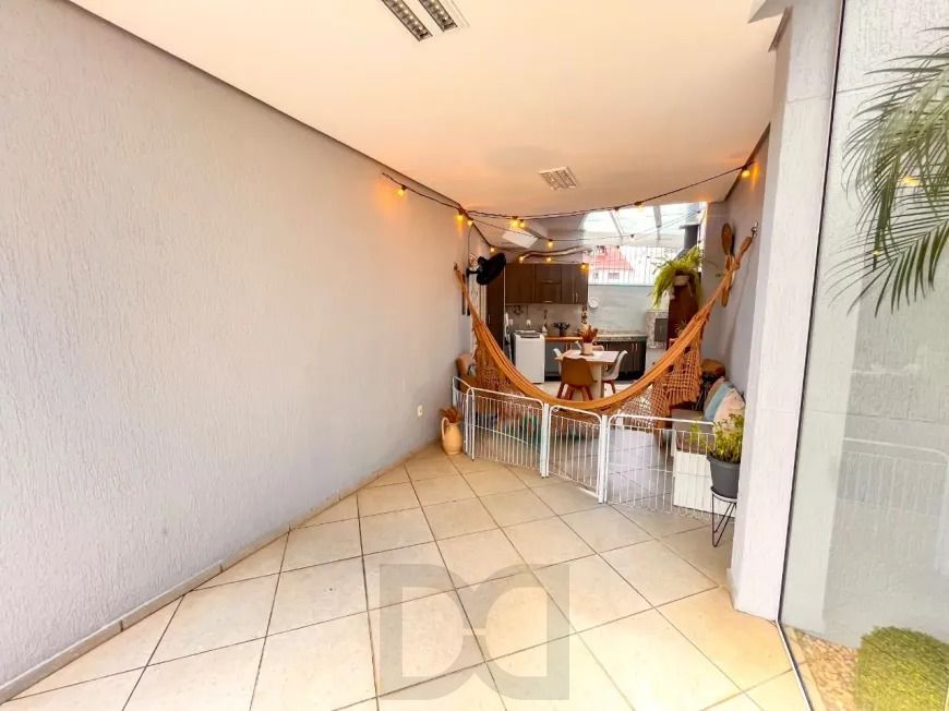 Casa Reformada em Condomínio com Suíte e Espaço Versátil Avenida Ecoville — foto 26