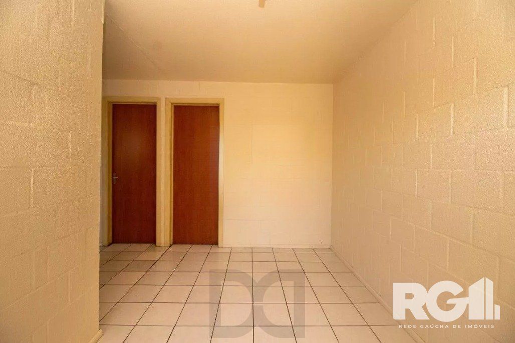 Apartamento de 2 dormitórios com 2 vagas. — foto 2