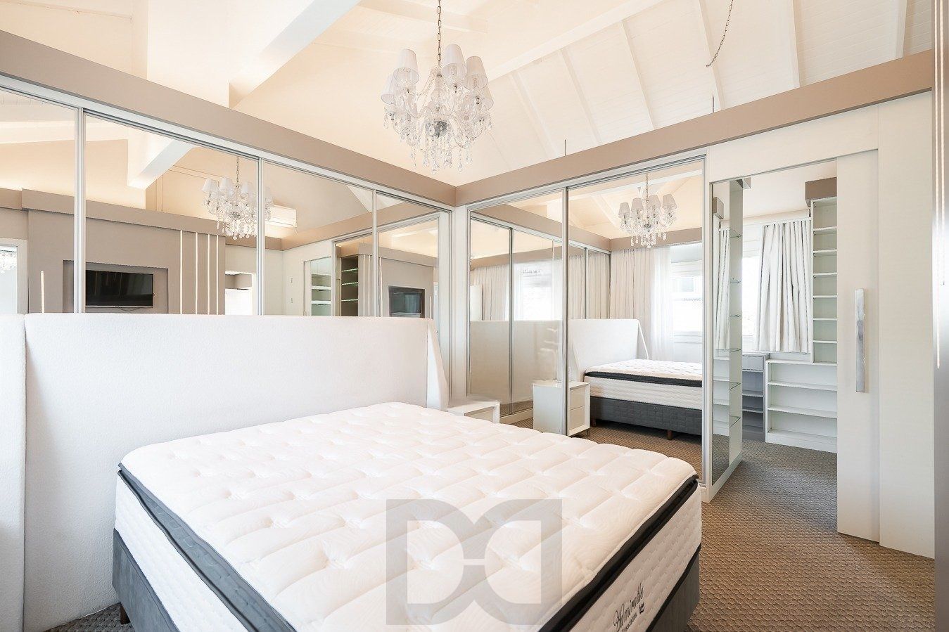 Casa em Condomínio de Alto Padrão com 4 Suítes no Três Figueiras — foto 19