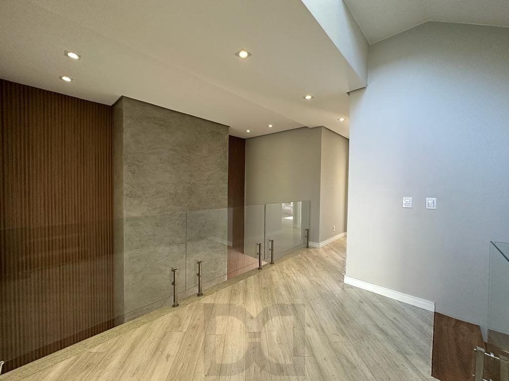 Casa em condomínio com 3 dormitórios, suíte master, espaço gourmet com piscina. — foto 13