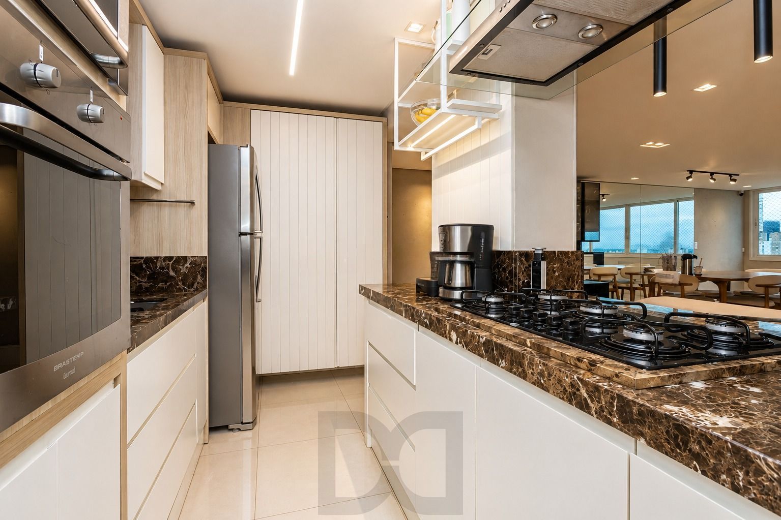 Apartamento alto com 4 vagas no Passo da Areia — foto 10