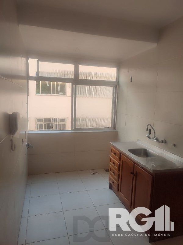 Apartamento reformado com 2 dormitórios 55m² privativos, com vaga no bairro Leopoldina — foto 15