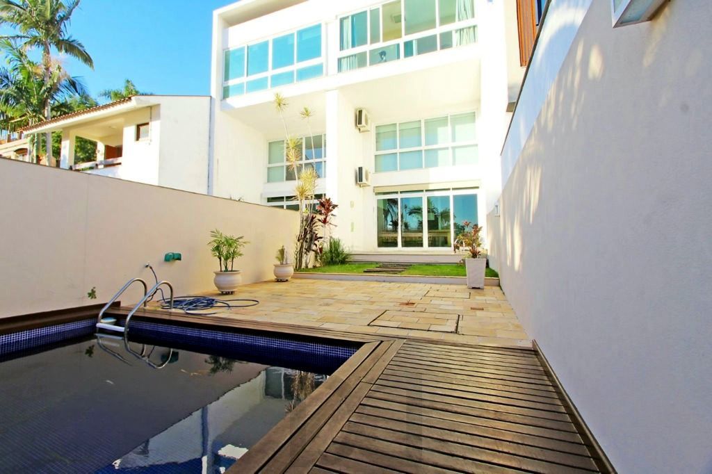 Casa semimobiliada com 3 suítes, piscina e 4 vagas na Chácara das Pedras — foto 1