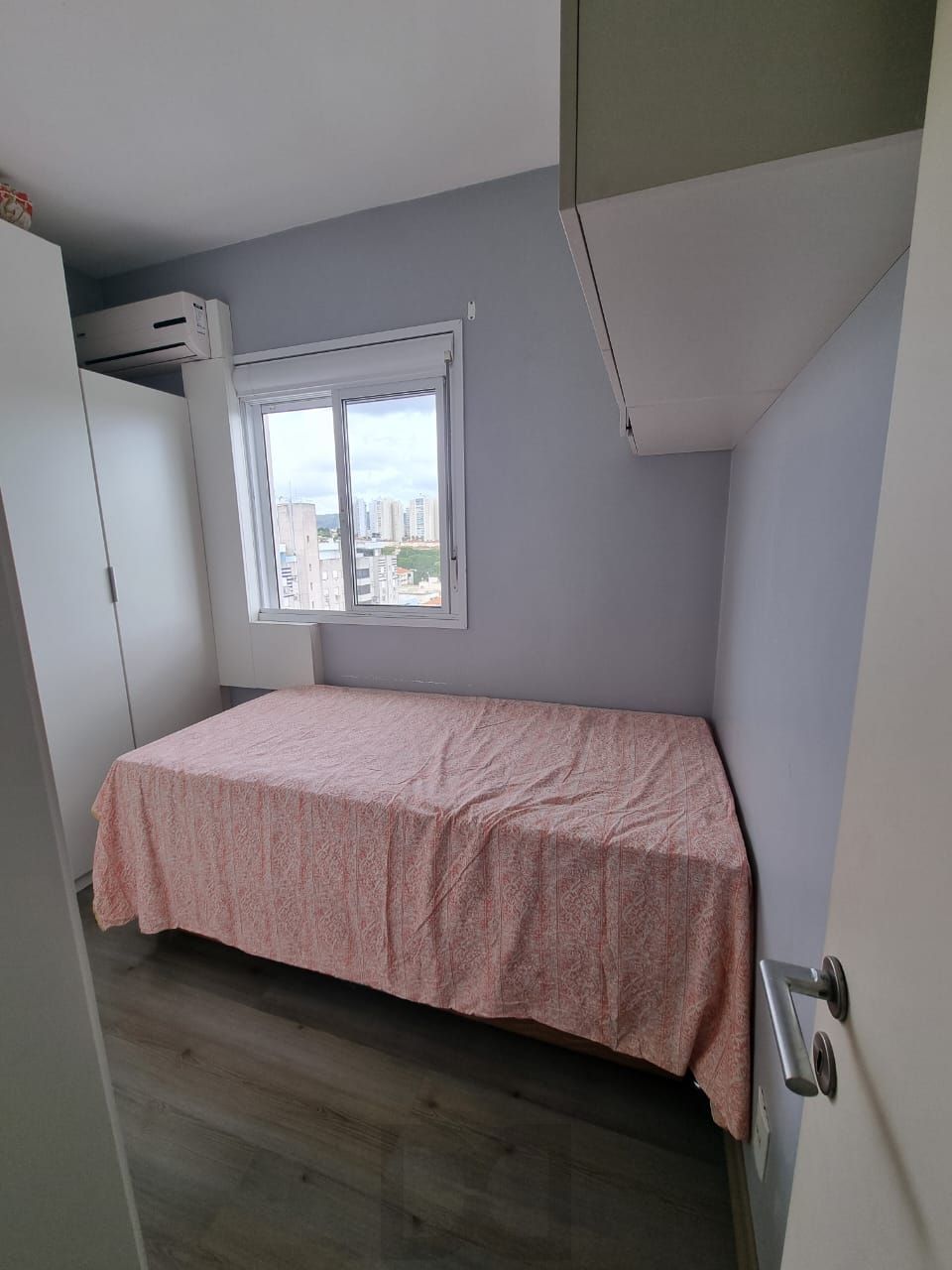Apto 3 dorm living estendido, andar alto no Passo da Areia — foto 12