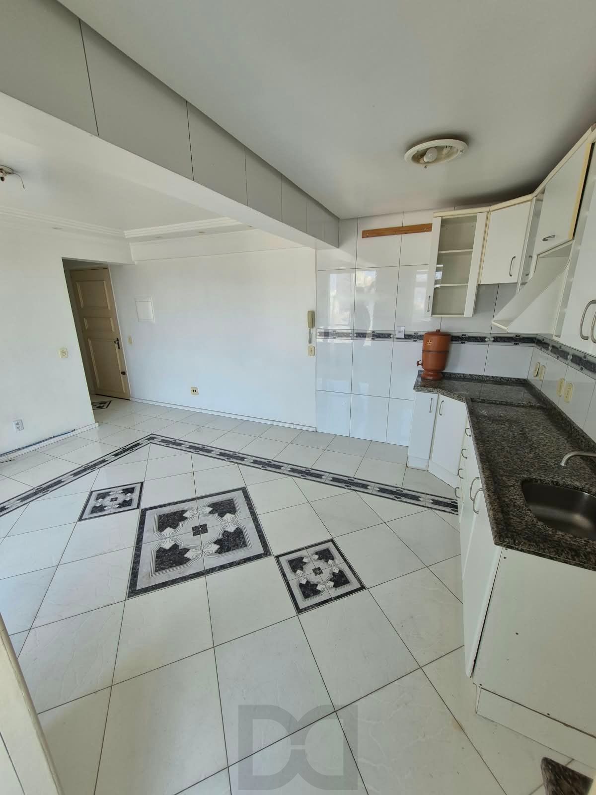 Apartamento com 2 Dormitórios na Cidade Baixa — foto 5