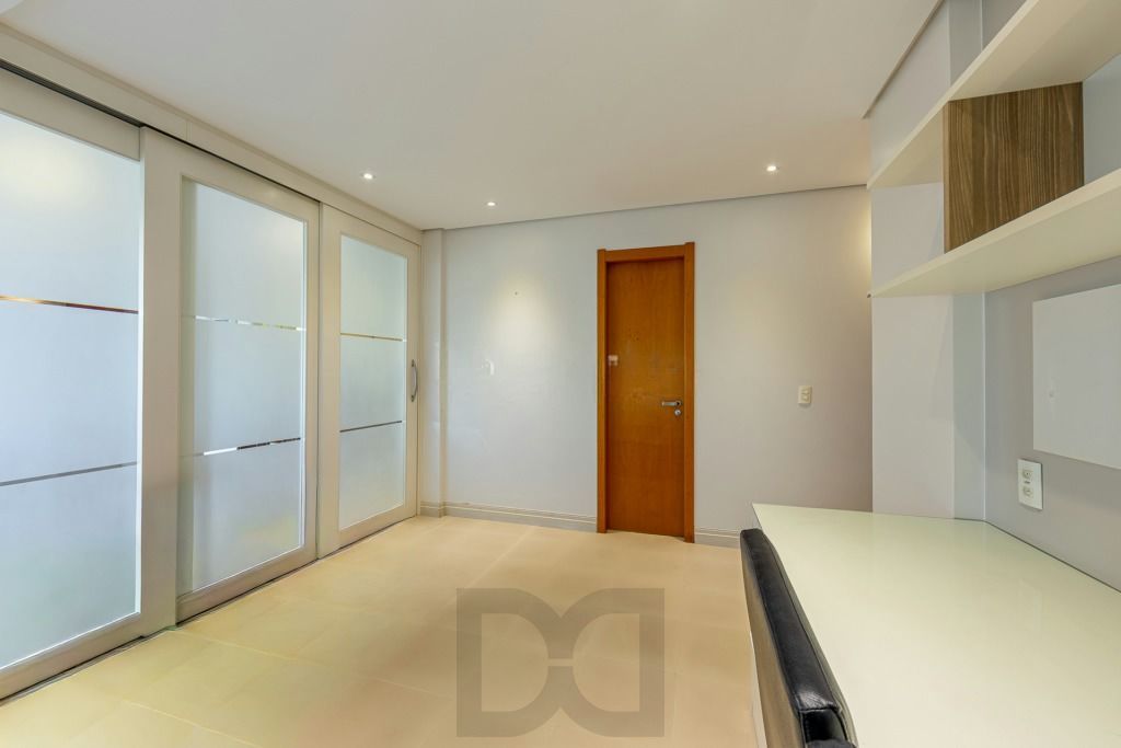 Apartamento 3 Dorm com Escritório e 2 Vagas — foto 16