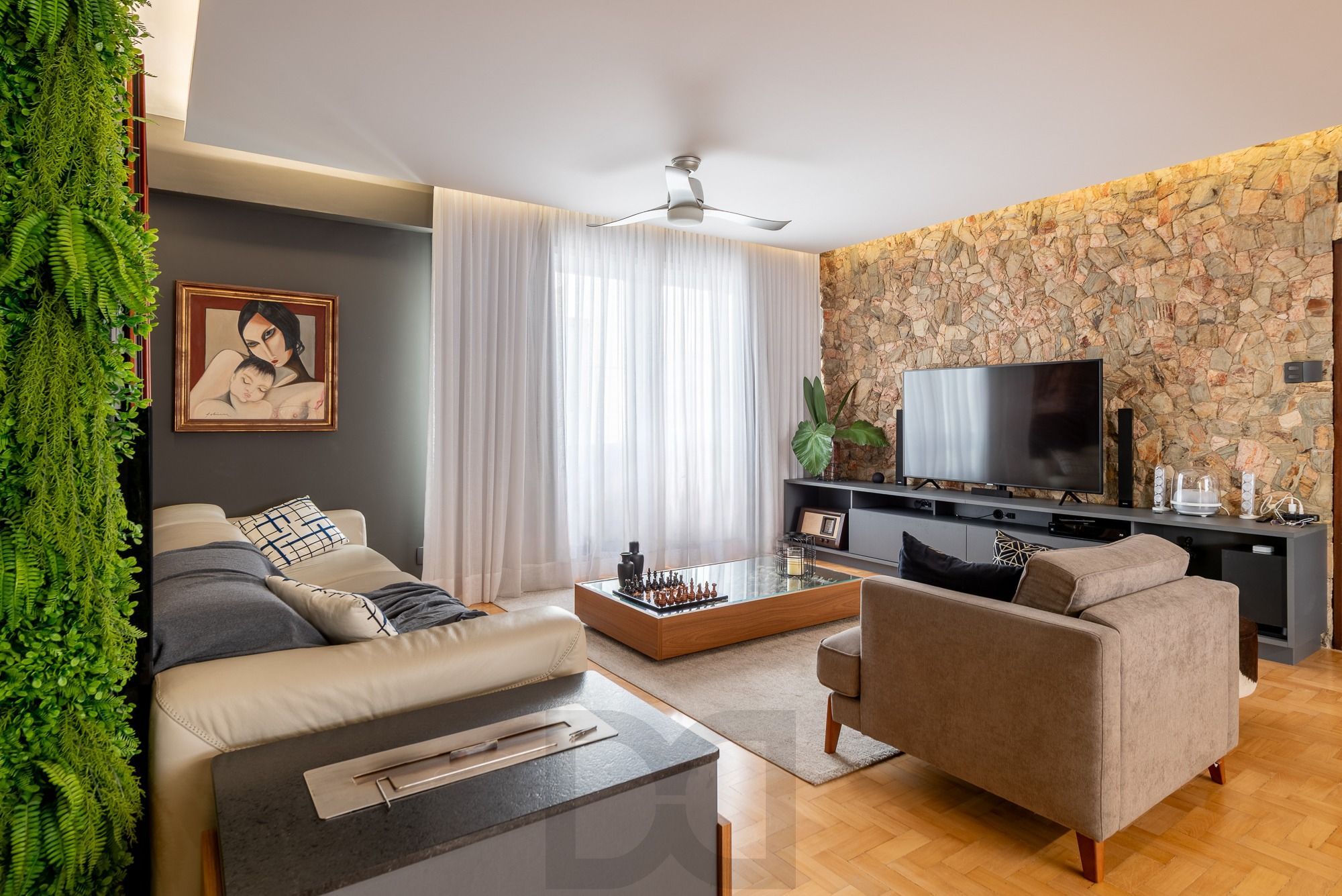 Apartamento com 295m² e 3 dormitórios, 1 suíte, 2 vagas individuais, no bairro Independência — foto 6