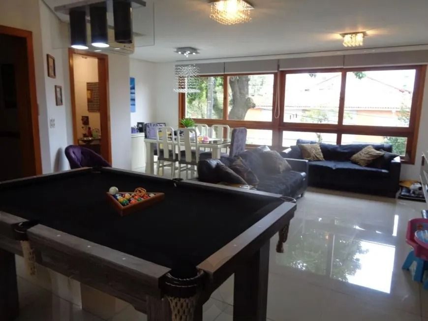 Sobrado com 3 dormitórios, terraço e espaço gourmet no São Sebastião – POA — foto 2