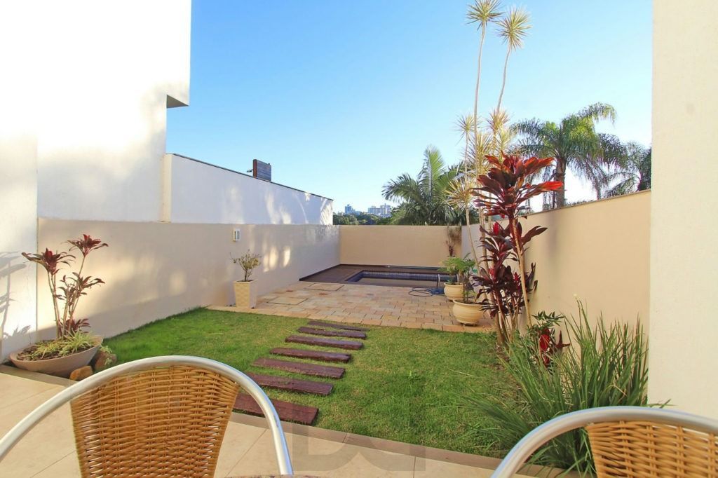 Casa semimobiliada com 3 suítes, piscina e 4 vagas na Chácara das Pedras — foto 29