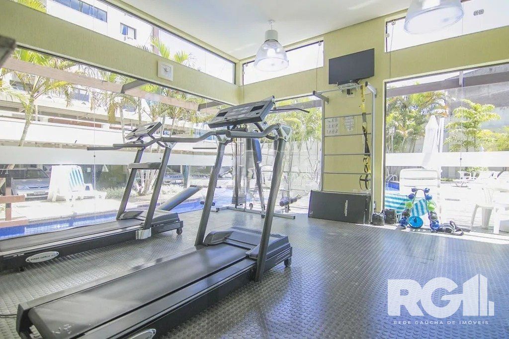 Apartamento com 94m², 3 quartos, 1 suíte, 2 vagas, no bairro Cristo Redentor em Porto Alegre.. — foto 41