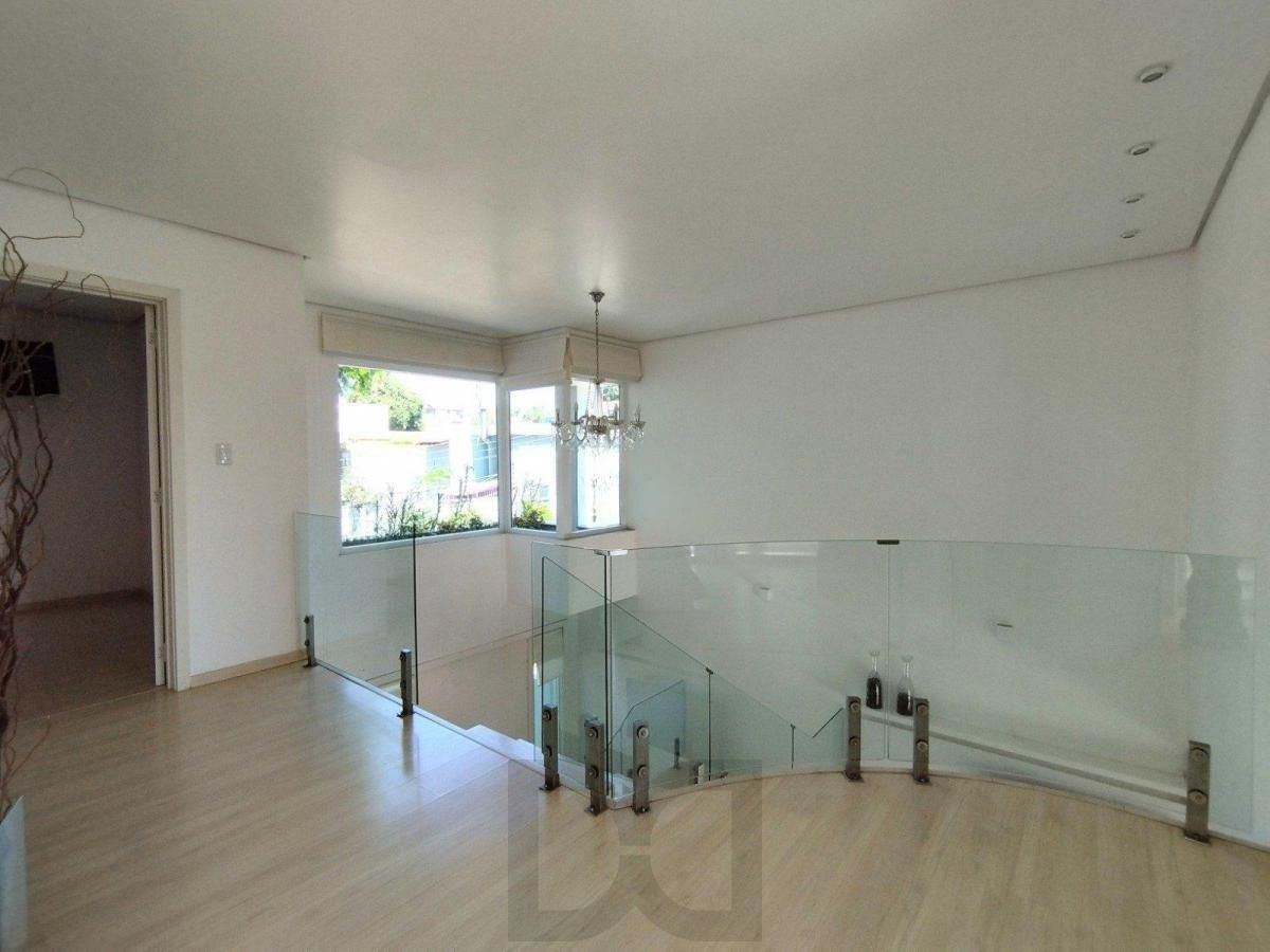 Casa/ sobrado com mobilia de qualidade, 3 suítes, piscina e 4 vagas de garagem — foto 17