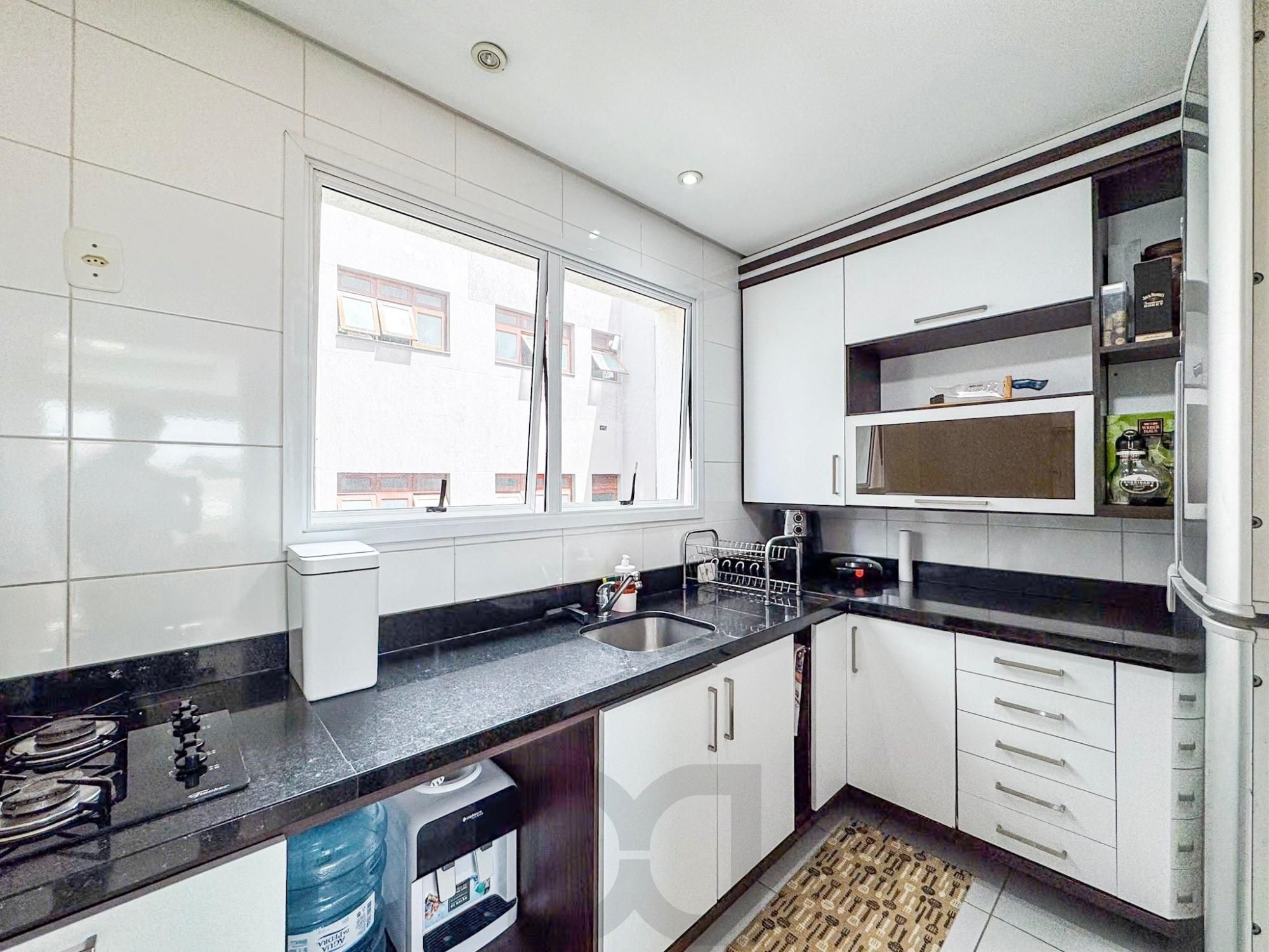 Apartamento de 2 dormitórios com suíte e churrasqueira no Jardim Planalto — foto 6