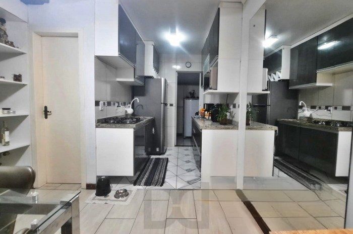 Casa em Condomínio 2 dormitórios no bairro Vila Nova — foto 4