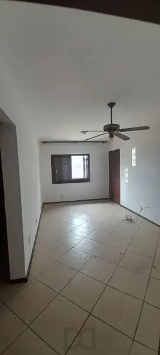 Casa térrea com 2 dormitórios, amplo pátio e 3 vagas. — foto 14