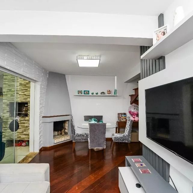 Casa em Condomínio com 3 Quartos, Piscina, Quintal e 2 Vagas — foto 5