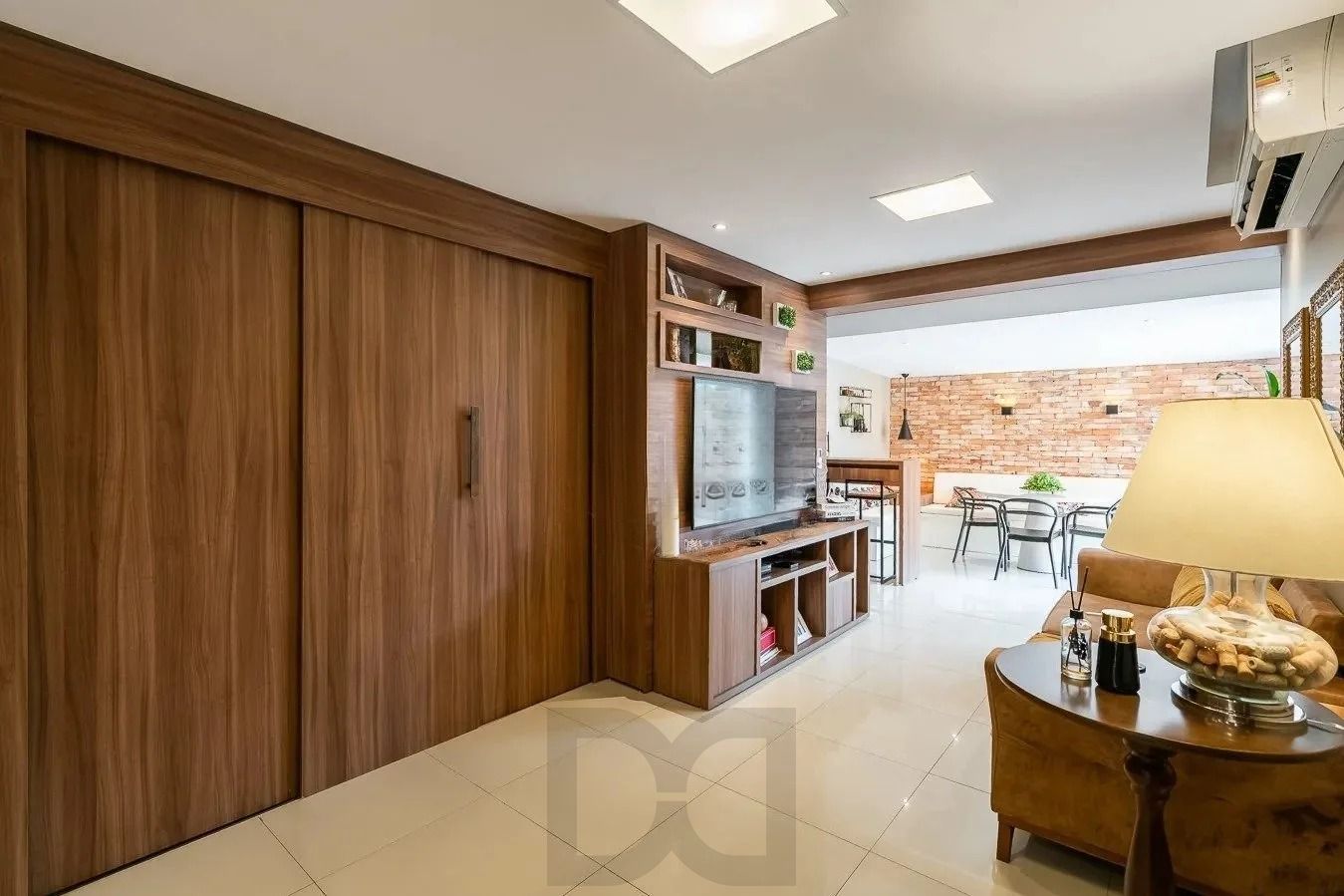 Apartamento Garden 3 dorm, semimobliado com Pátio no Bairro Santana — foto 5