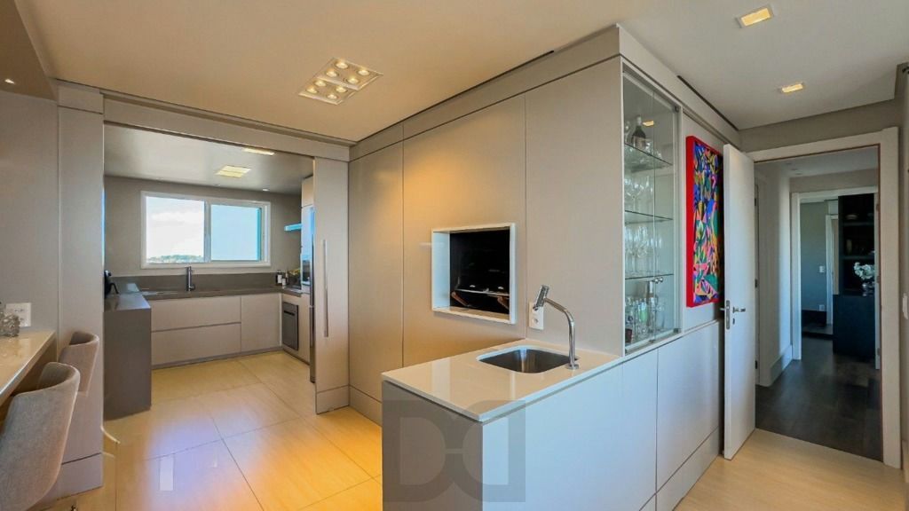 Apartamento com vista para o Guaíba, 3 dormitórios e 2 vagas — foto 10