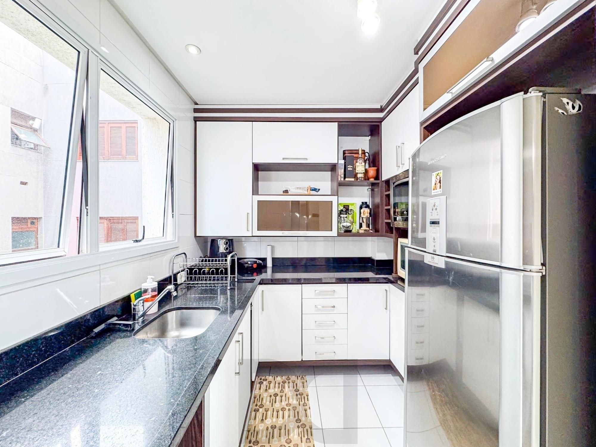 Apartamento de 2 dormitórios com suíte e churrasqueira no Jardim Planalto — foto 5
