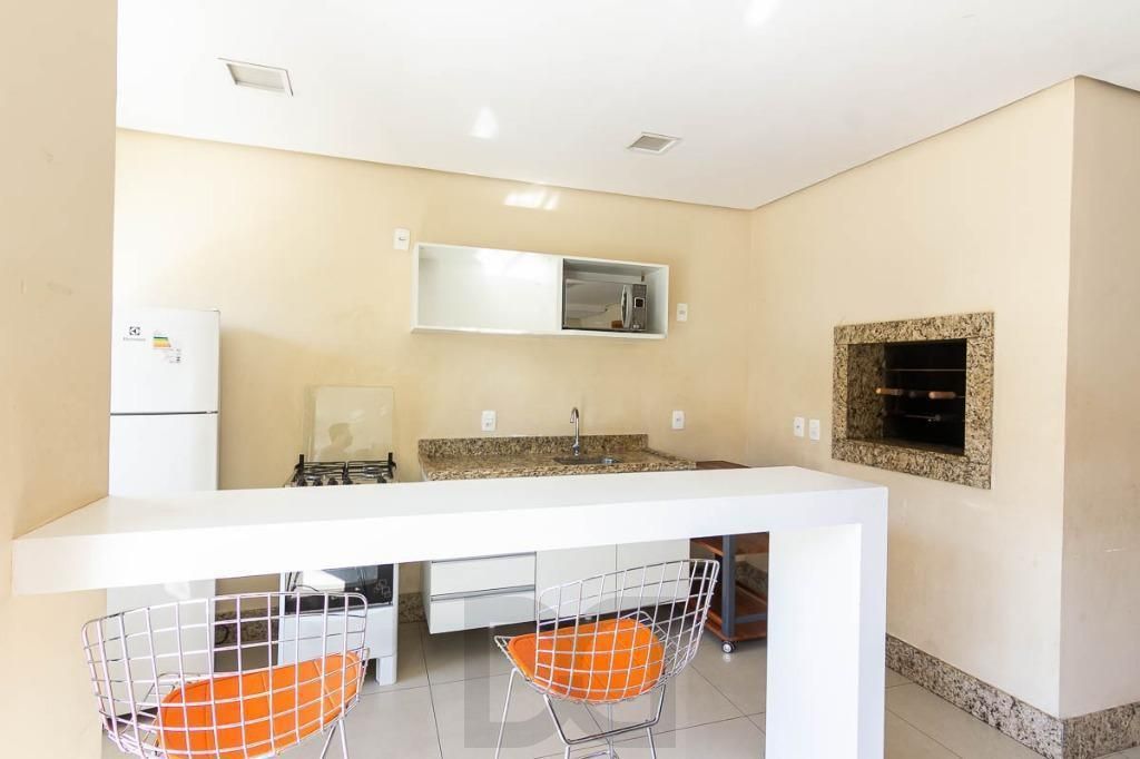 Apartamento com sacada integrada e vista privilegiada — foto 26