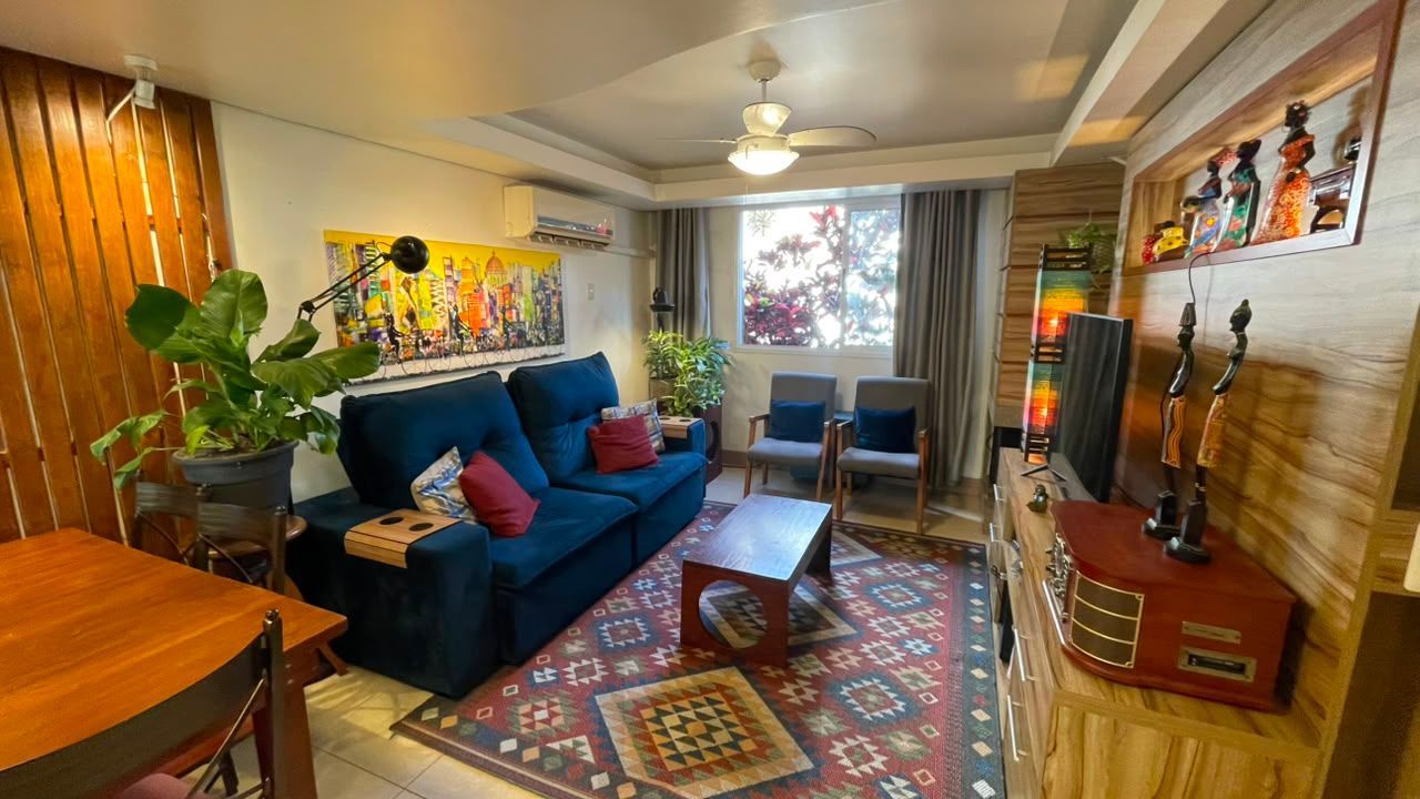 Casa 4 dorms com energia solar em condomínio — foto 1
