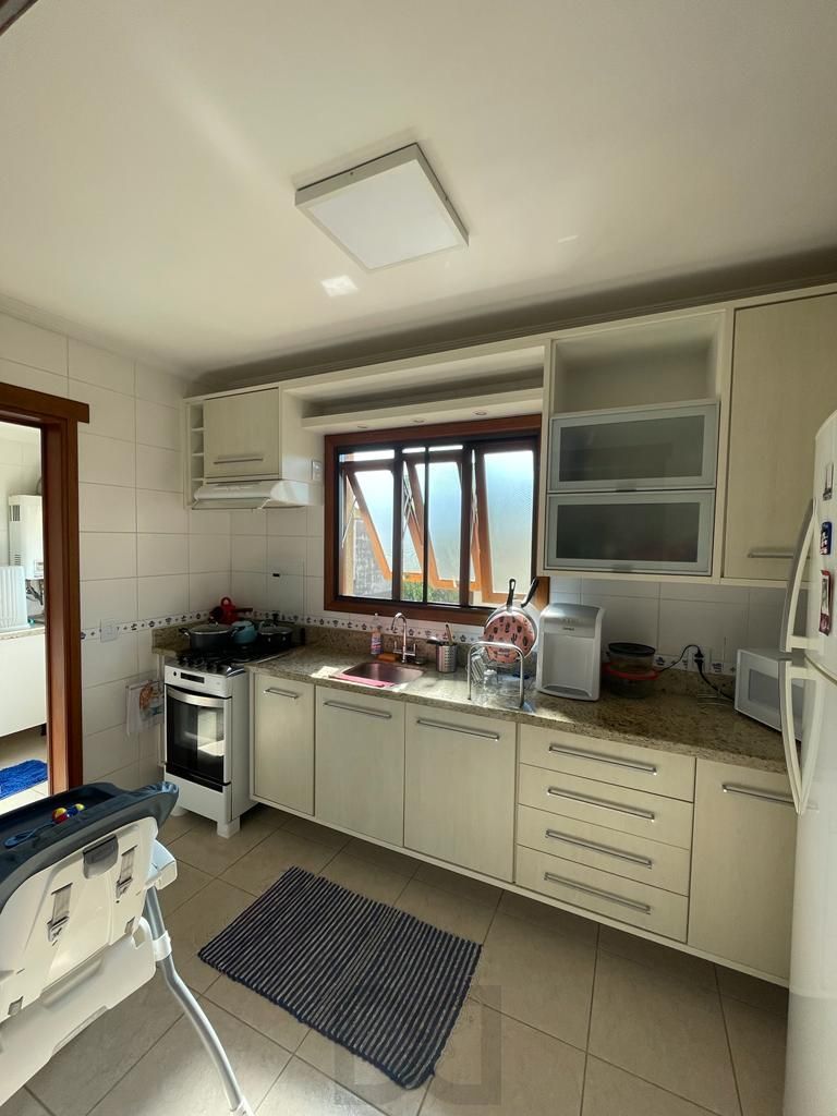Apartamento 3 dormitórios com suíte e 2 vagas à venda na Vila Ipiranga em Porto Alegre — foto 3