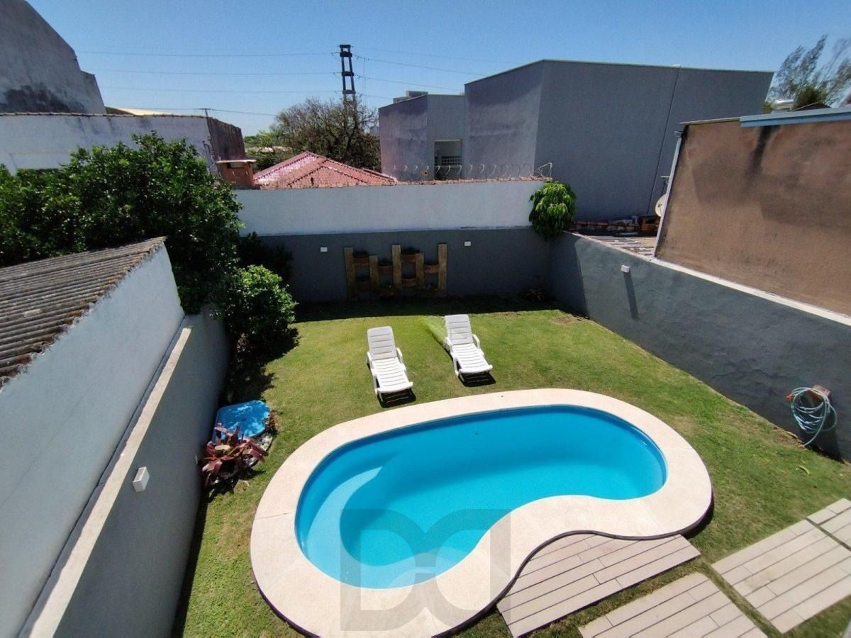 Casa/ sobrado com mobilia de qualidade, 3 suítes, piscina e 4 vagas de garagem — foto 29