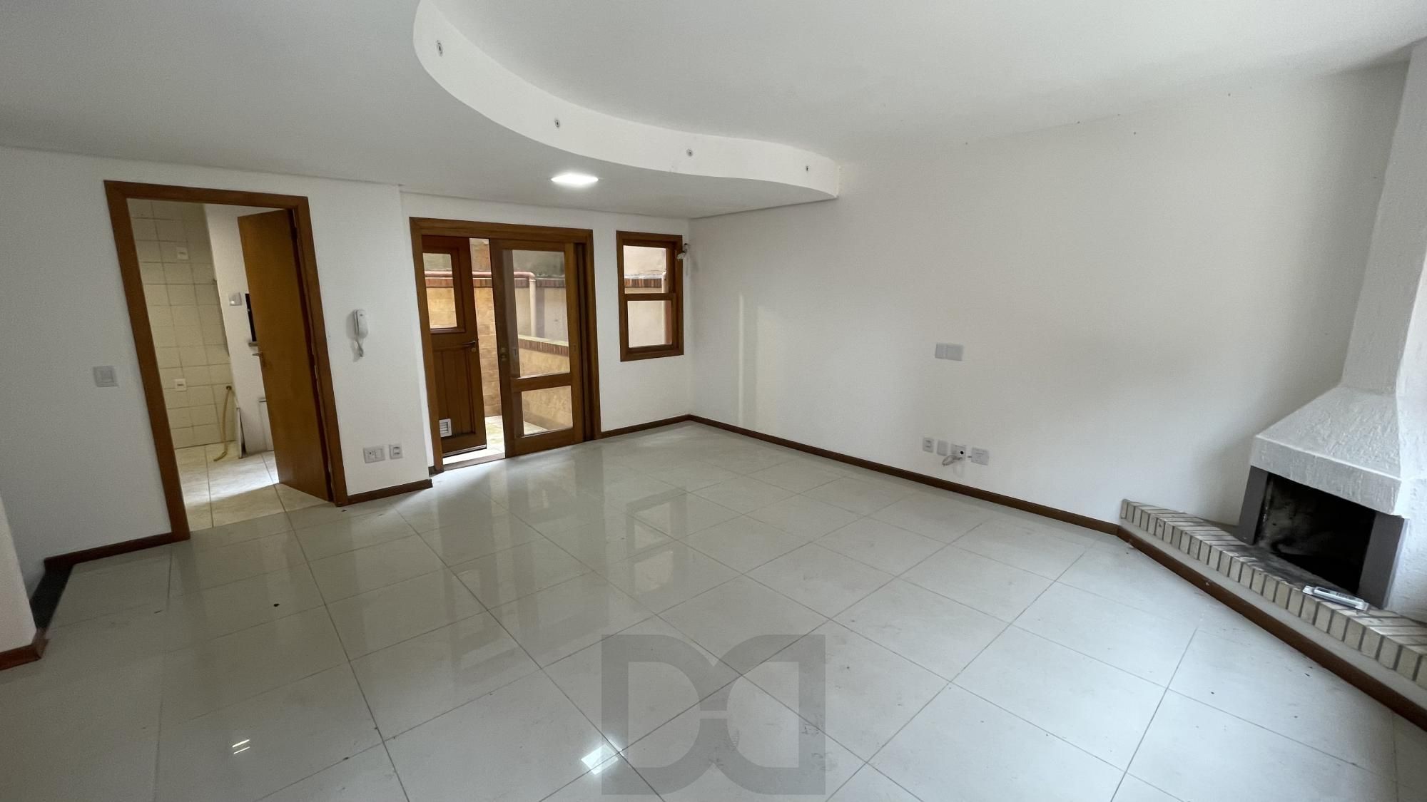 Casa em condomínio com 3 dormitórios, suíte, lavabo e 2 vagas. — foto 2
