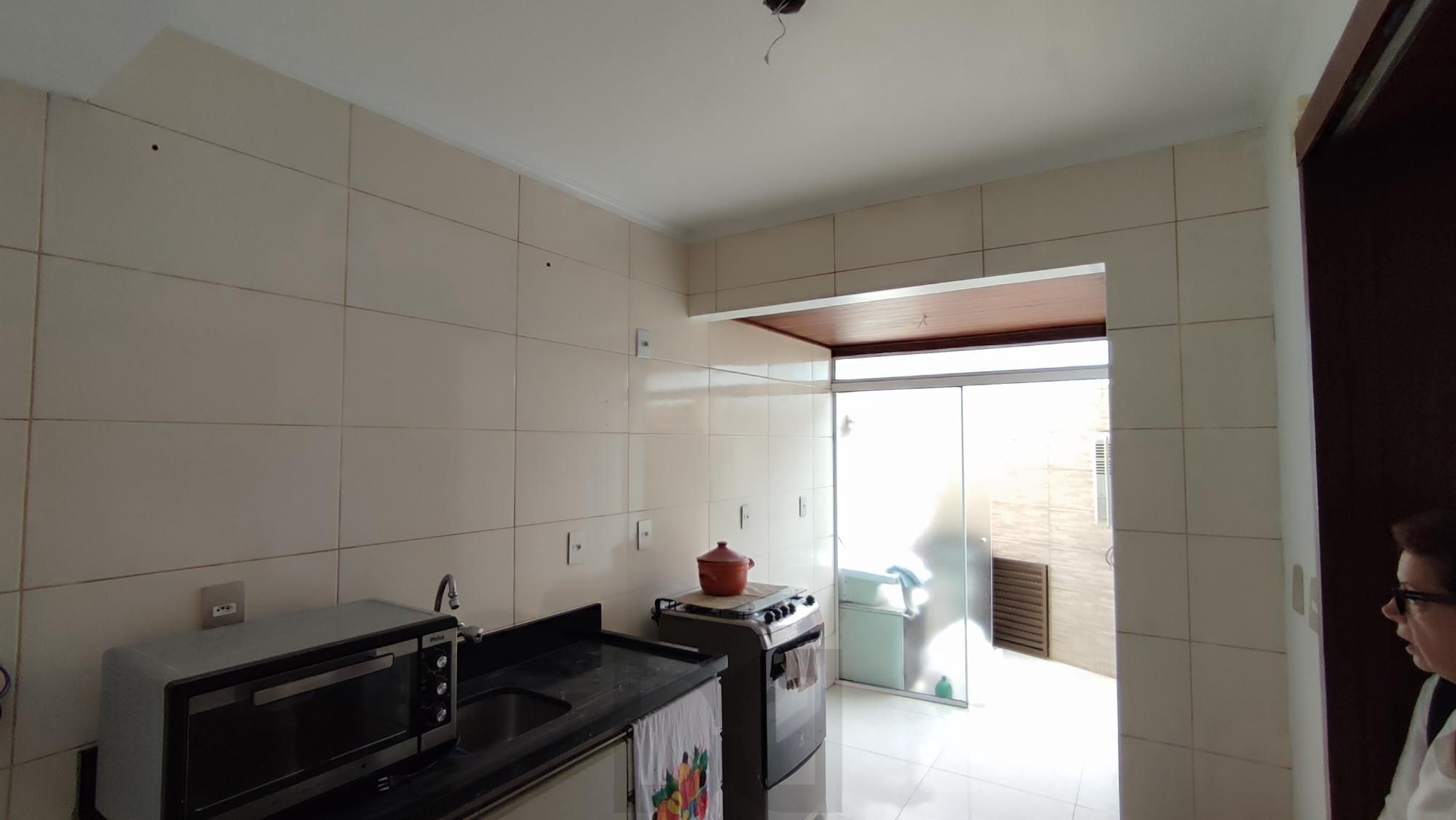 Casa de 3 Andares com Pátio e Churrasqueira Próxima ao Bourbon Country — foto 6