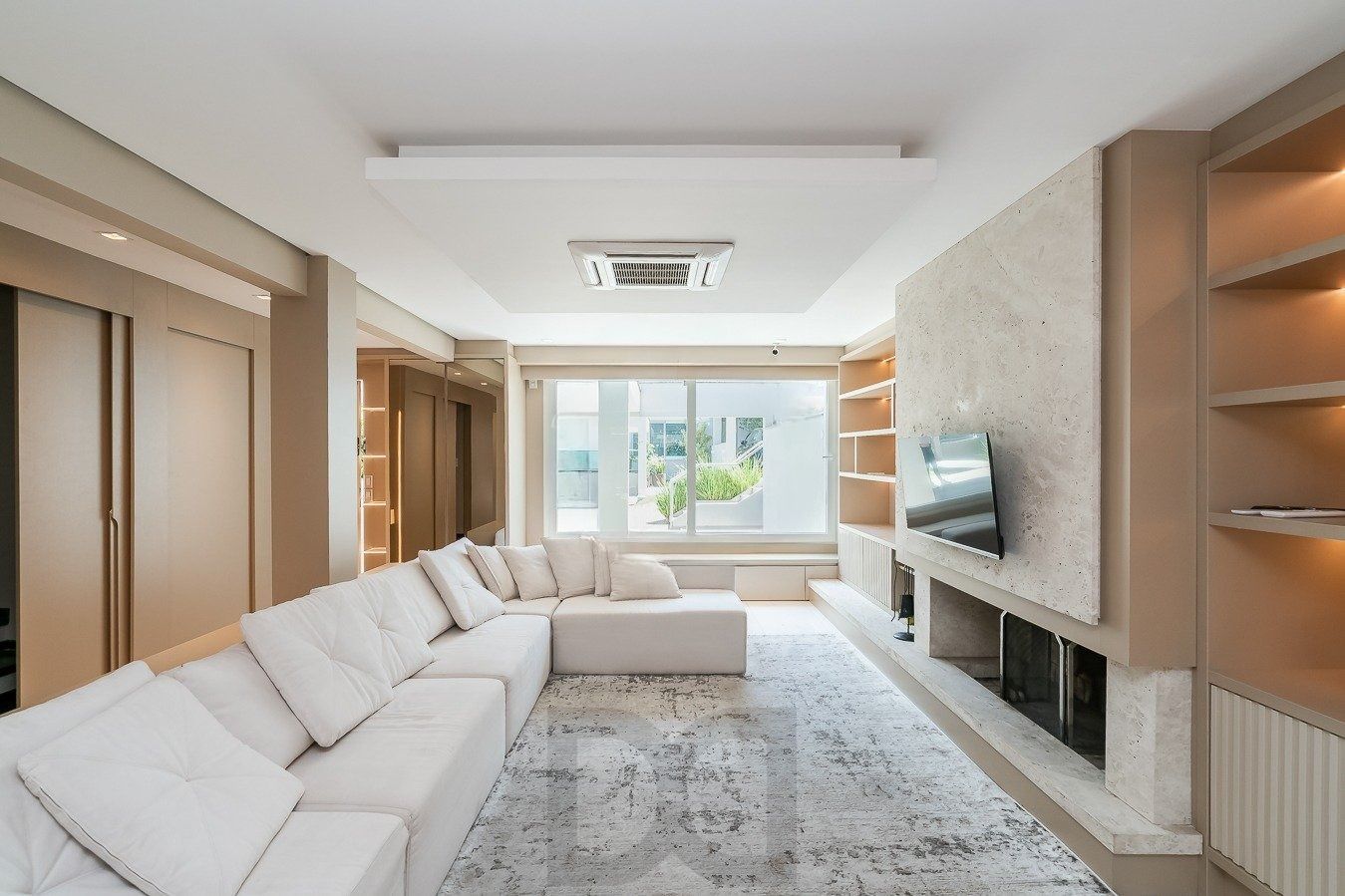 Casa em Condomínio de Alto Padrão com 4 Suítes no Três Figueiras — foto 4
