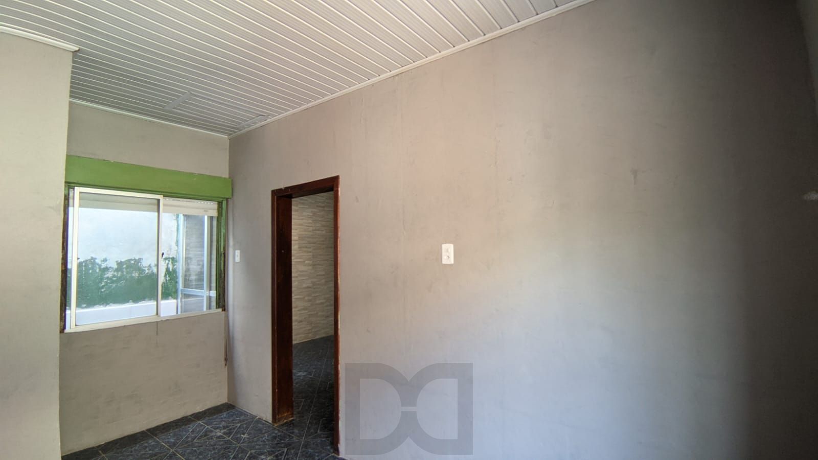 Casa com pátio, 2 dormitórios, Avenida Vinte e Um de Abril - Sarandi — foto 8