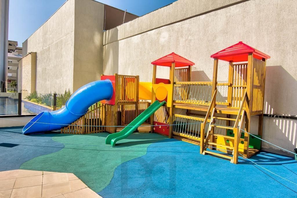 Apartamento com sacada integrada e vista privilegiada — foto 25