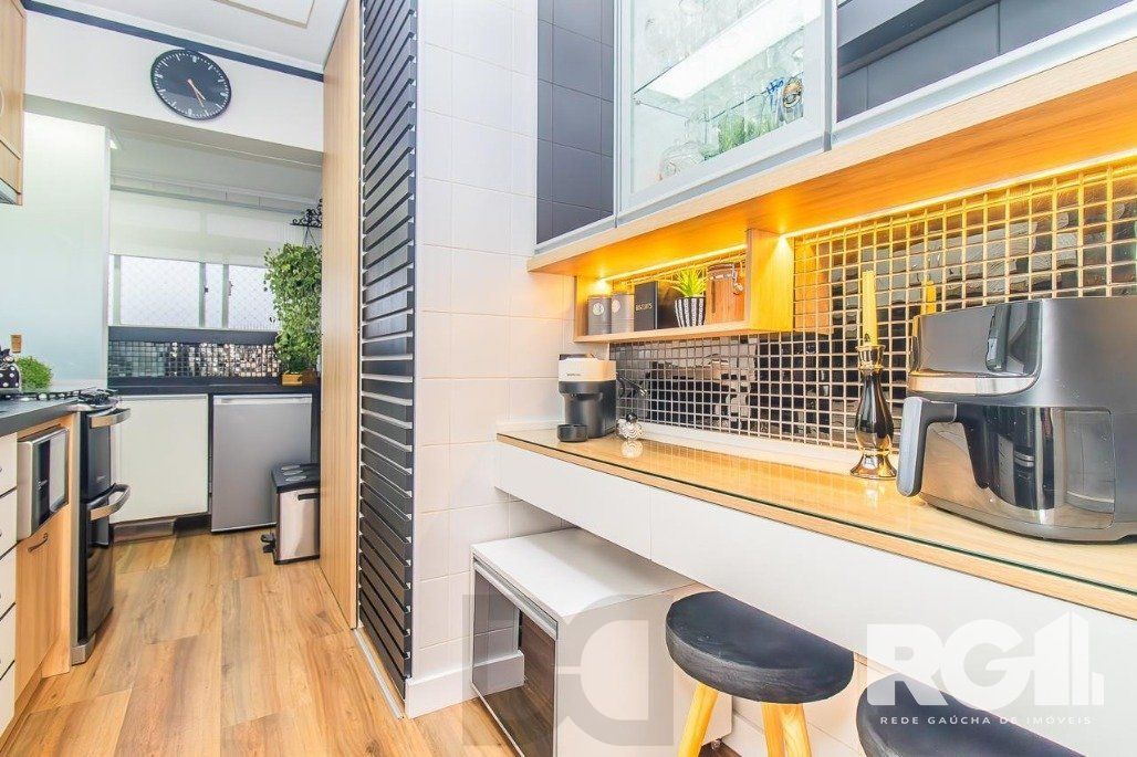 Apartamento 100% Mobiliado, locado no Passo da Areia — foto 9