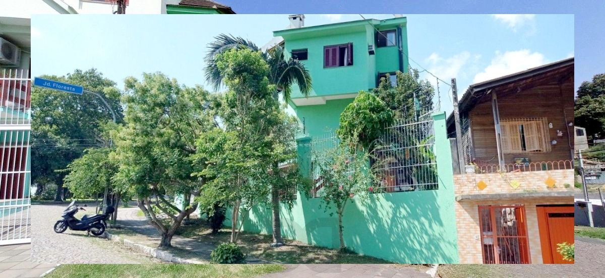 Casa com 4 dormitórios, sótão e amplo pátio próxima ao Hospital Cristo Redentor — foto 21