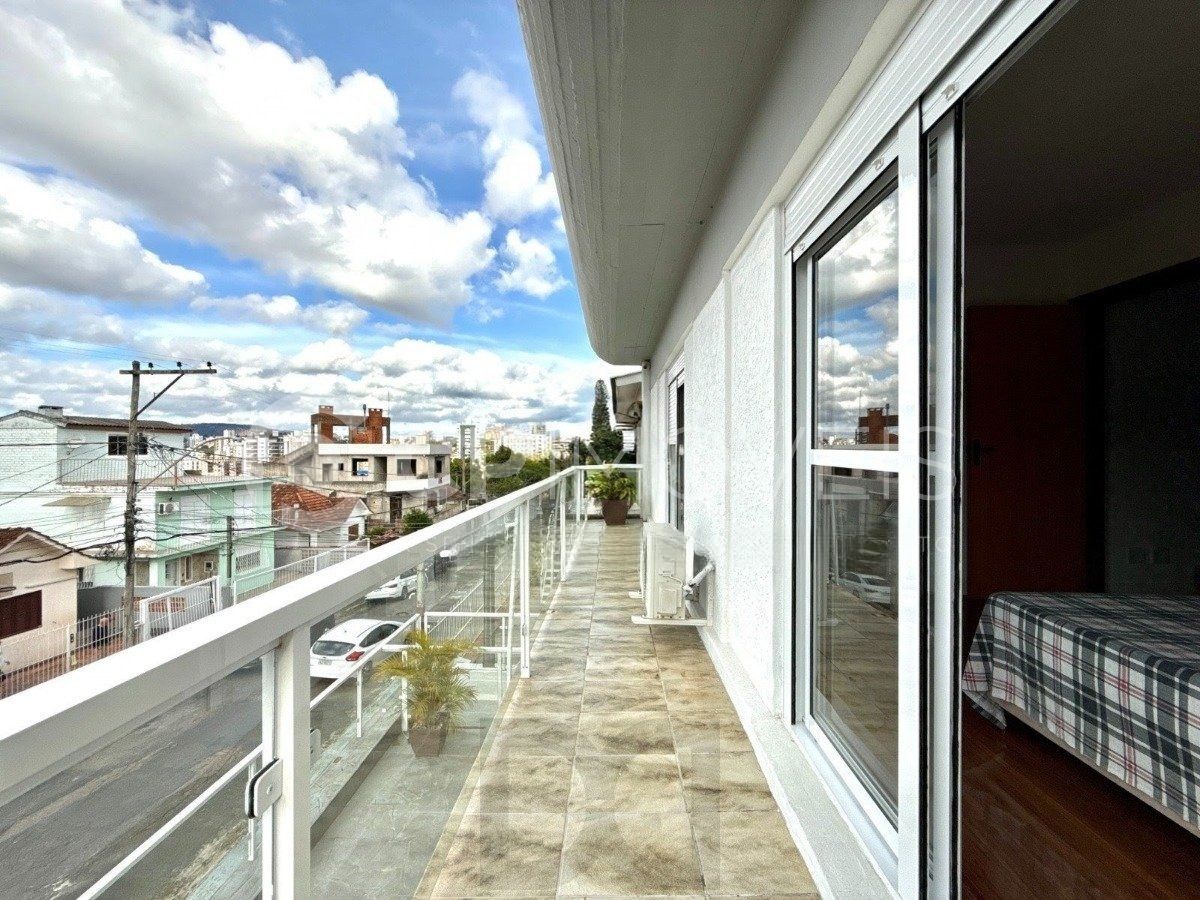 Casa ampla com 4 dormitórios, suíte e área de lazer- Passo da Areia — foto 19