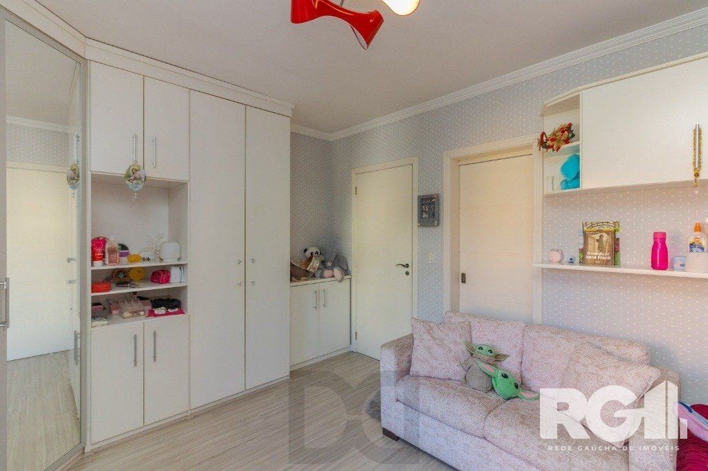 Casa em Condomínio com 3 Suítes, Espaço Gourmet e 5 Vagas de Garagem — foto 20