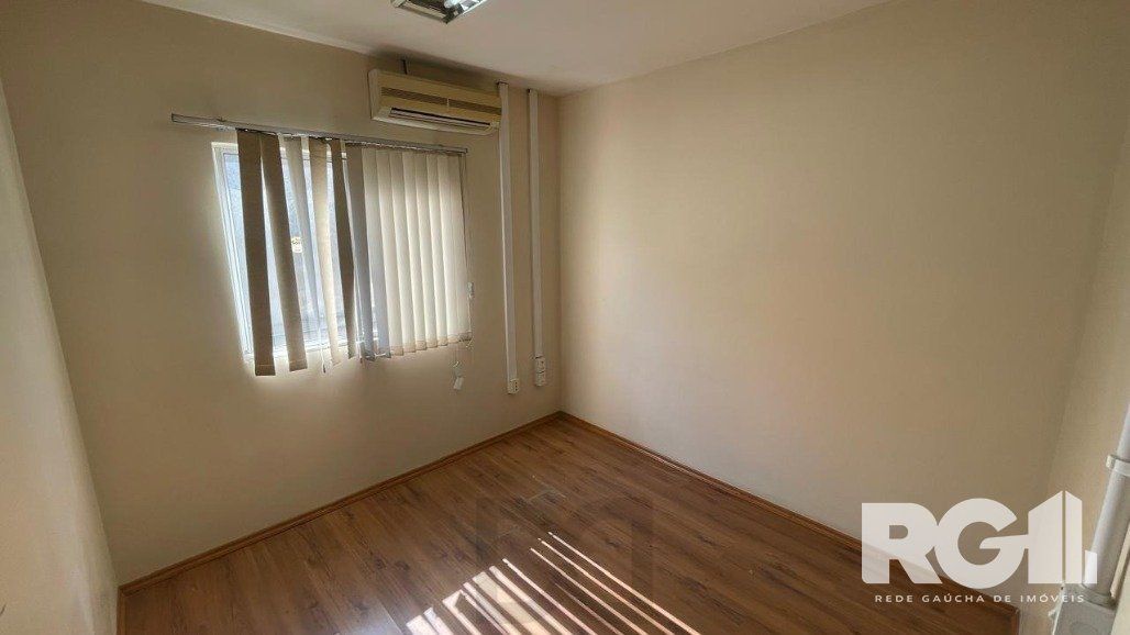 Prédio Comercial Imponente com 1.200m² na Zona Norte de Porto Alegre — foto 36