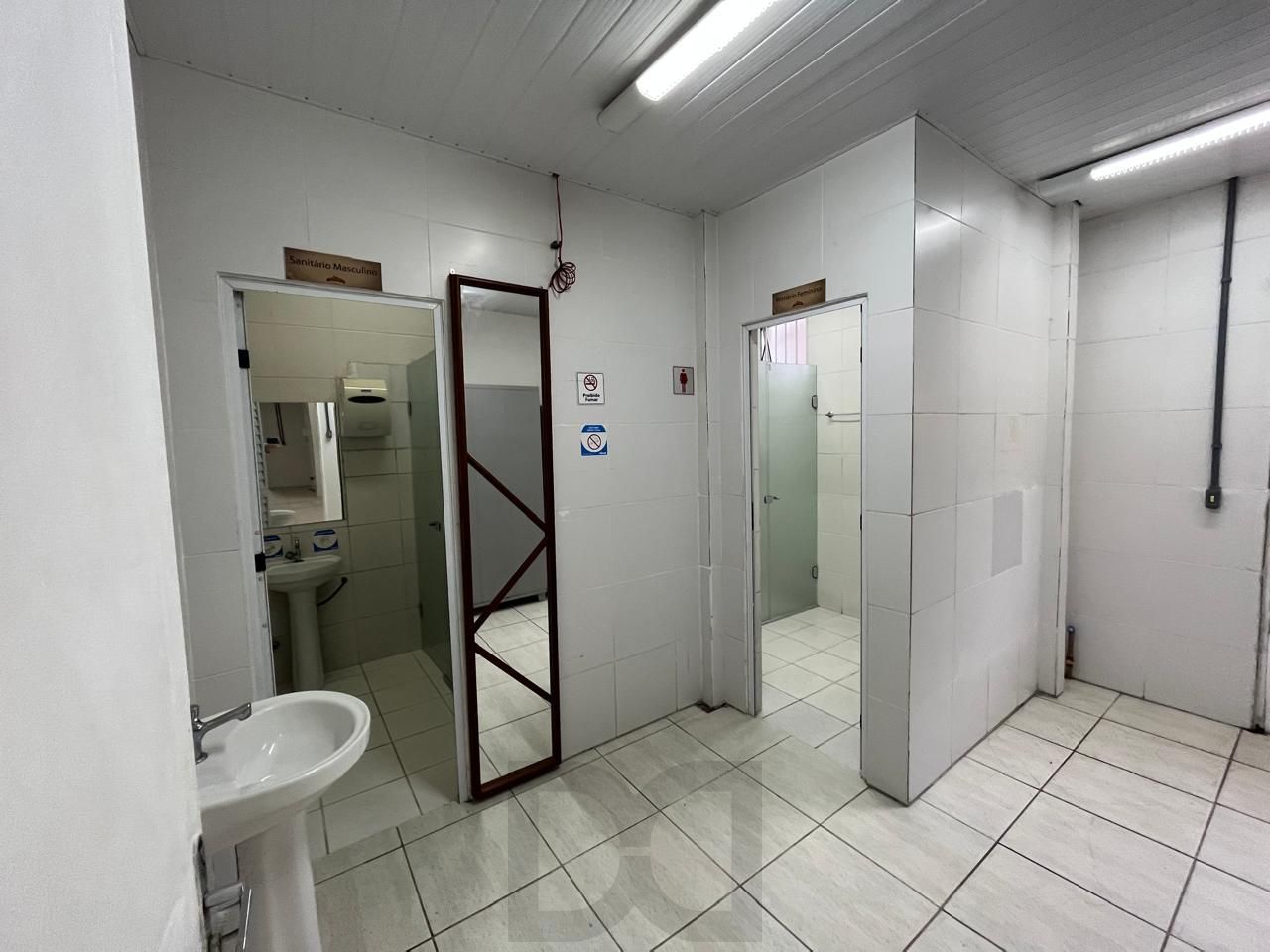Prédio Comercial à venda com 5 salas, 400m², 6 vagas, Rua Laudelino Freire no bairro Sarandi em Porto Alegre — foto 20