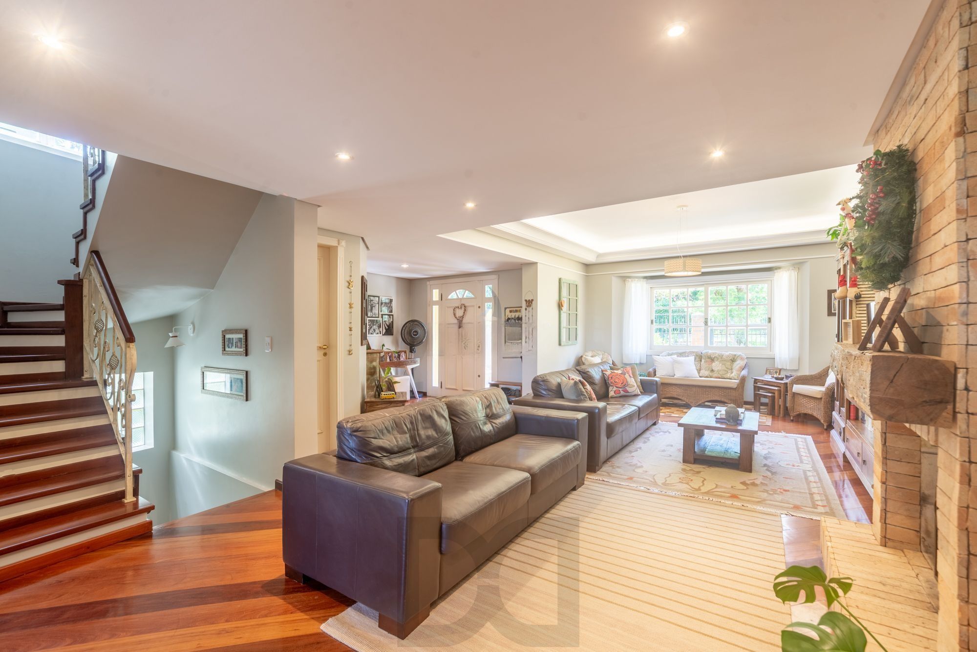 Casa térrea com 4 dormitórios, 2 suítes e 3 vagas. — foto 8