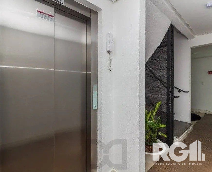 Apartamento com 1 quarto e 53m² à venda em Menino Deus, Porto Alegre. — foto 18