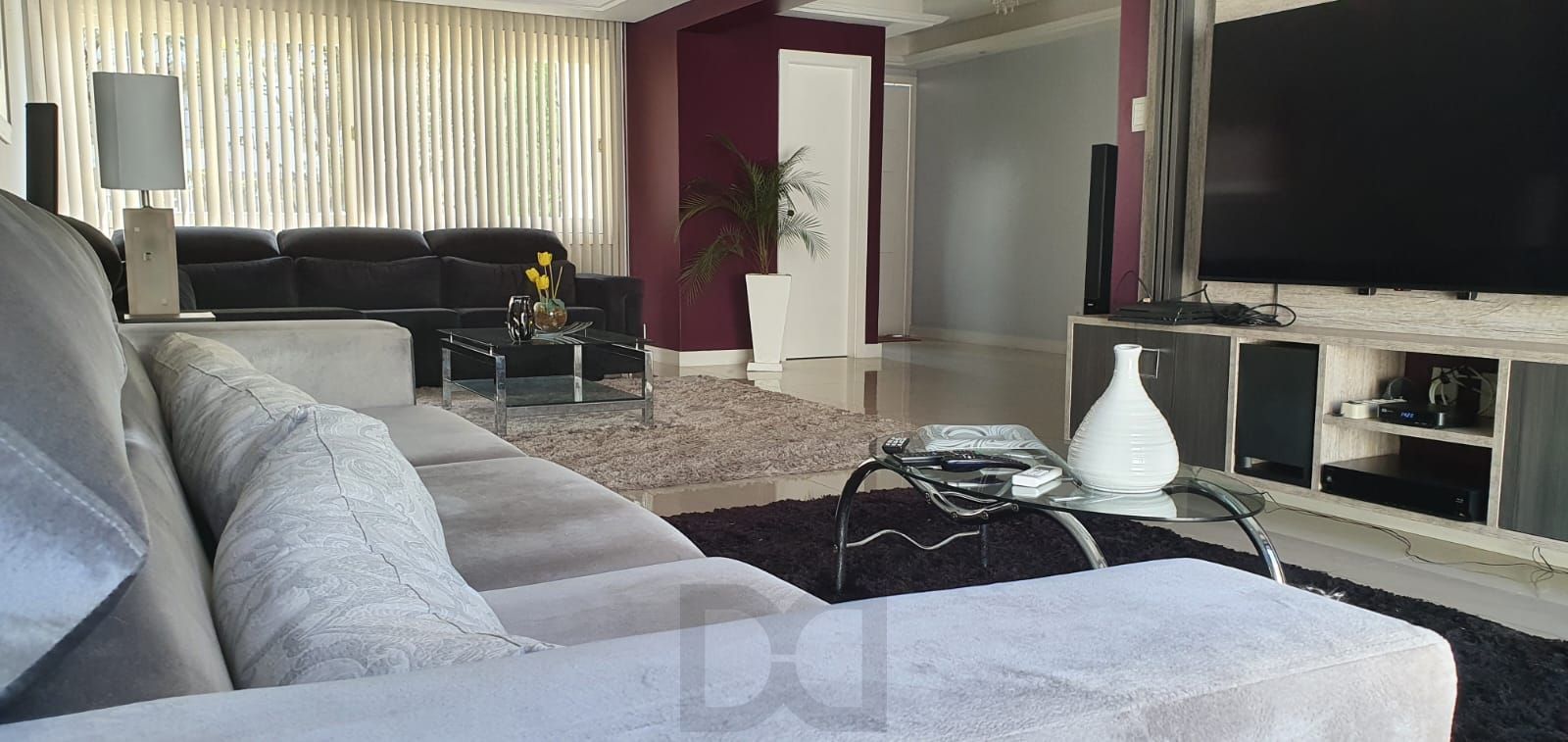Casa térrea com 3 dormitórios, suíte e 3 vagas. — foto 19