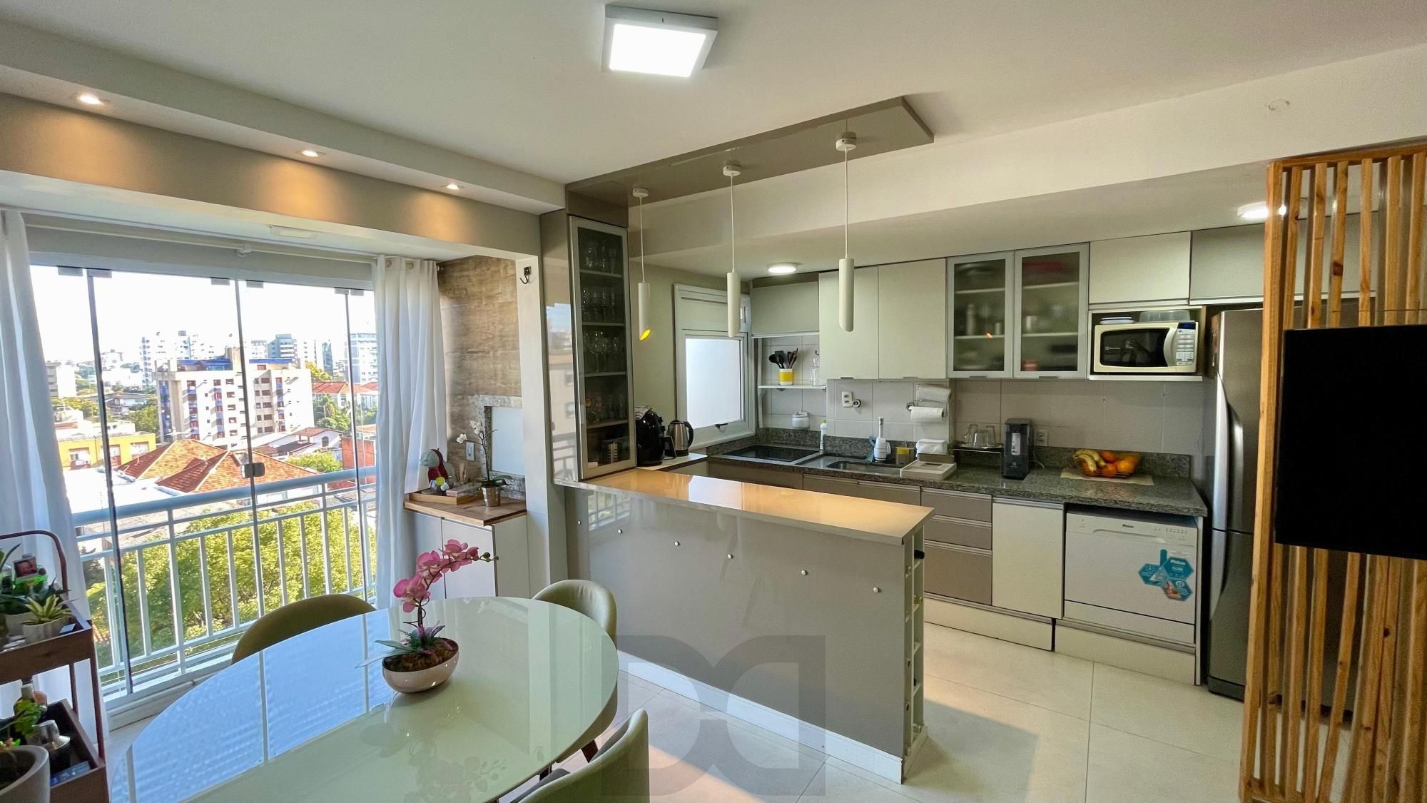 Apartamento 3 Dormitórios com Suíte e 1 Vaga na Vila Ipiranga — foto 1