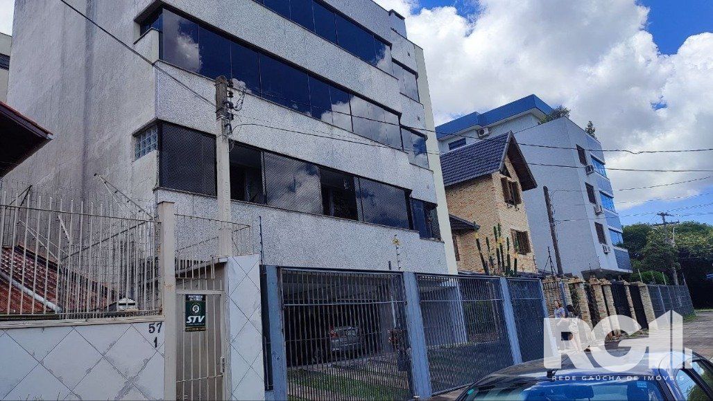 Apartamento 3 dormitórios, 131m² privativos 2 vagas, elevador -Jardim Planalto — foto 23