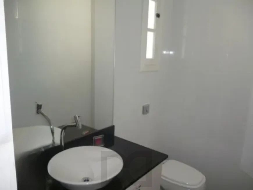 Casa térrea com 3 dormitórios, suíte e 3 vagas. — foto 13
