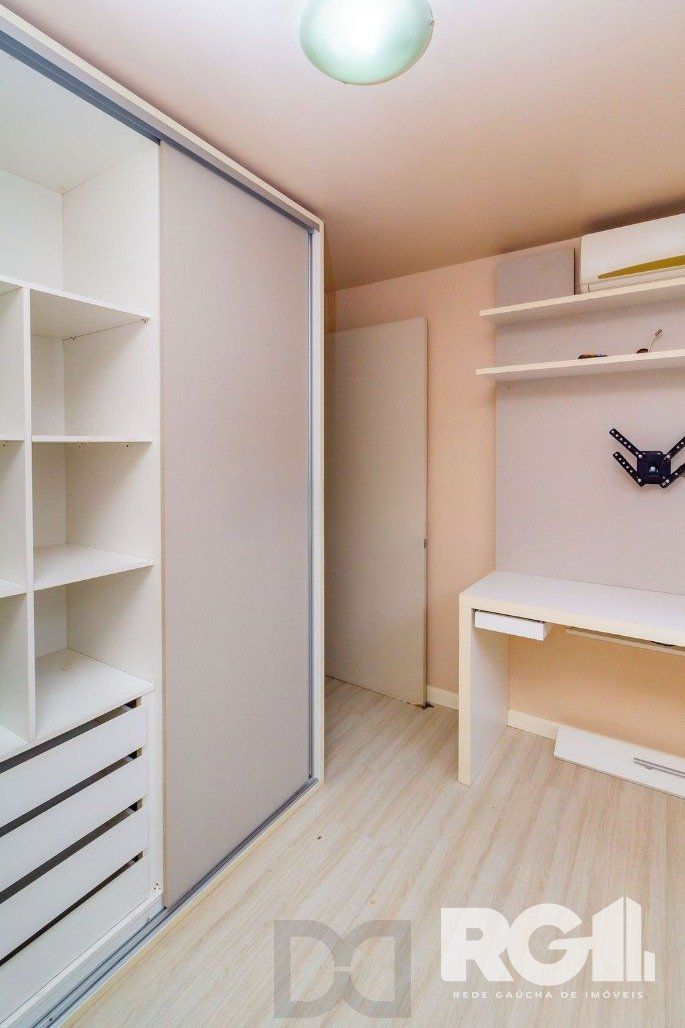 Casa em condomínio com 3 dormitórios, suíte, espaço gourmet. — foto 11