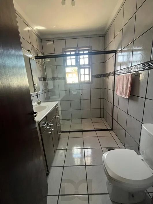 Casa ampla com 4 dormitórios e espaço gourmet no São Sebastião — foto 11