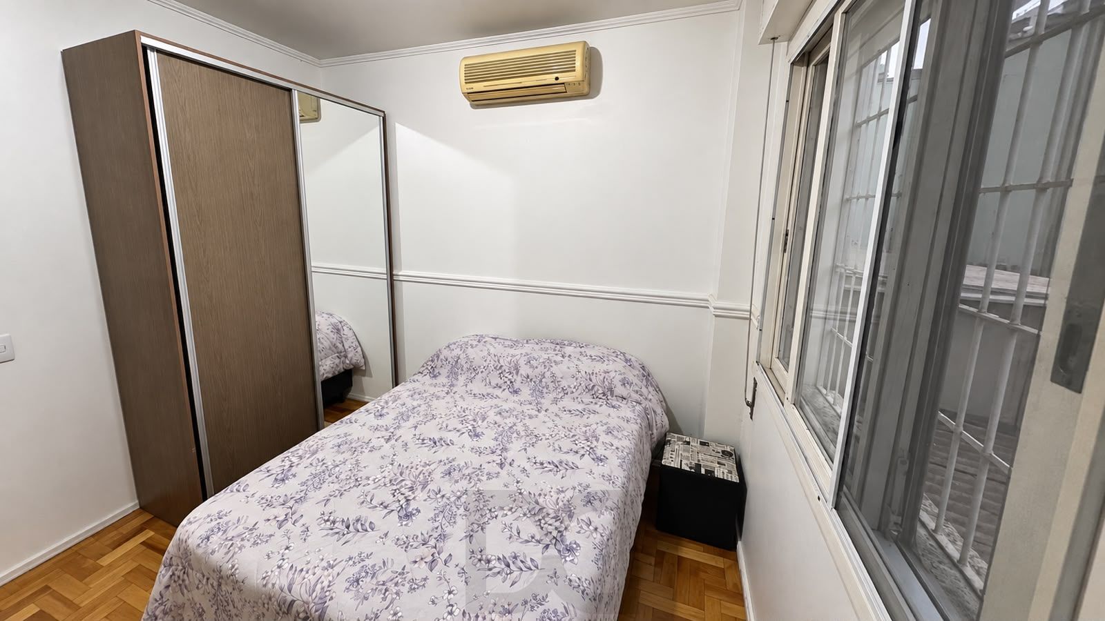 Apartamento de 70m² com 2 dormitórios, garagem coberta, com ótima localização. — foto 6