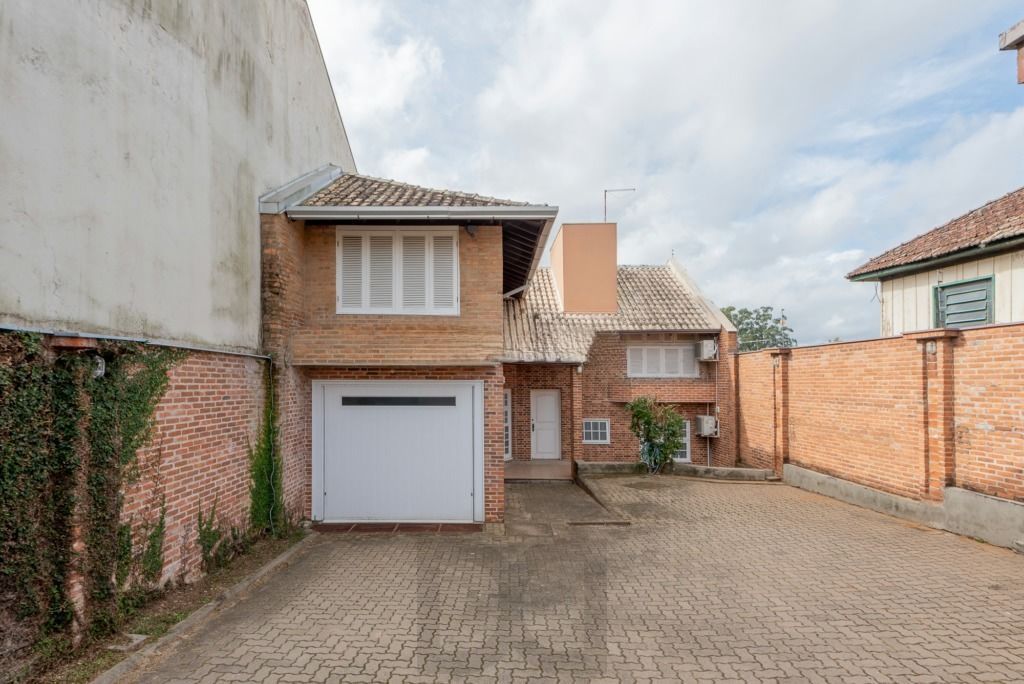 Casa com 4 dormitórios, suíte, churrasqueira e 4 vagas — foto 26